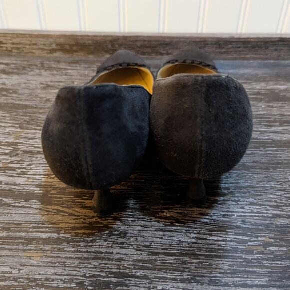 Manolo Blahnik Women's Black Suede Pointed Toe Heels Size 37 - Picture 6 of 7